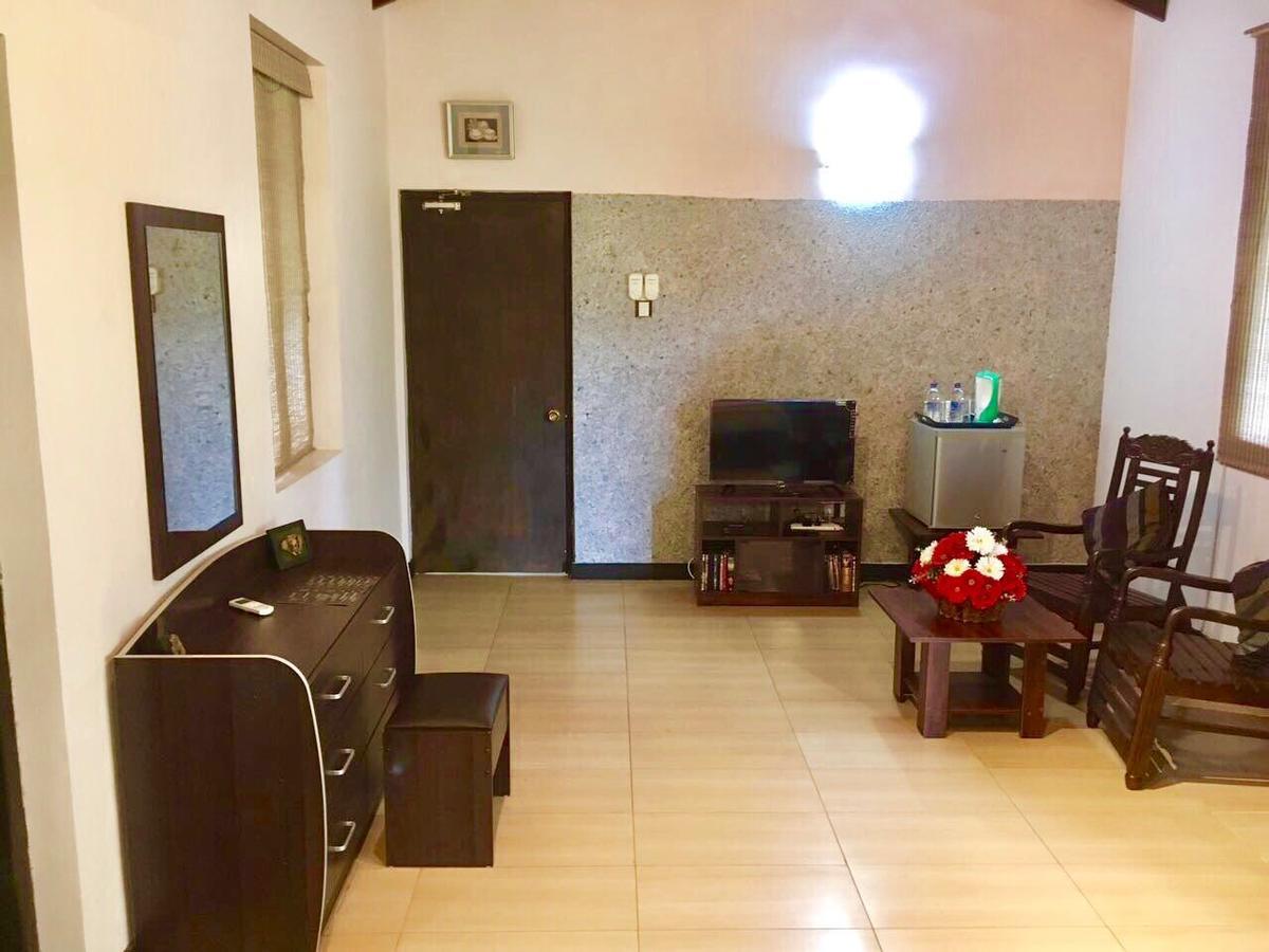 Villa Grand Kandana Екстериор снимка